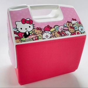Hello Kitty Cafe Playmate Mini Igloo